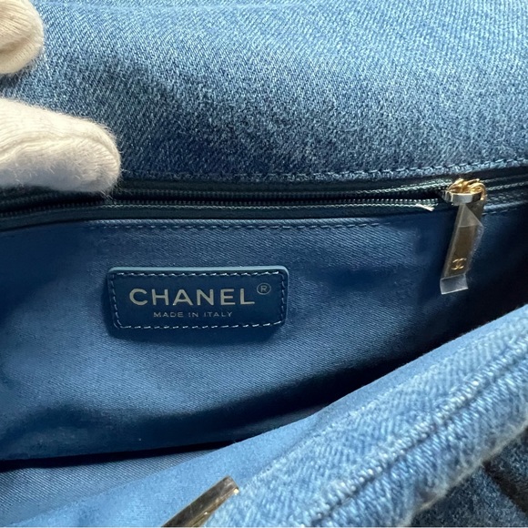 Chanel 22P printed denim flap bag medium (2022) - Picture 4 of 7